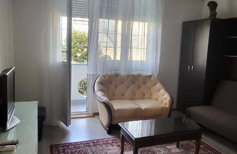 Alquiler de un acogedor apartamento tipo estudio, 24 m², Vračar, Belgrado, Serbia